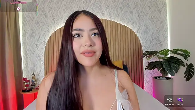nicolle pierce online show from 06.08.26