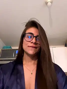 Snapshot of MariaIsabella8 chatting on 03.05.26 MariaIsabella8 online show from 03.05.26