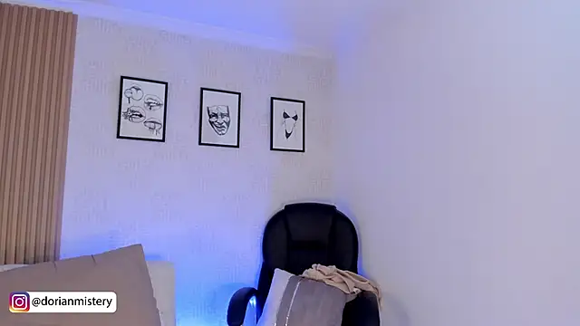 Snapshot of Dorianmistery2322_ chatting on 09.20.25 Dorianmistery2322 online show from 09.20.25