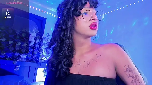 Snapshot of Heka_Prudence chatting on 01.11.25 Heka Prudence online show from 01.11.25