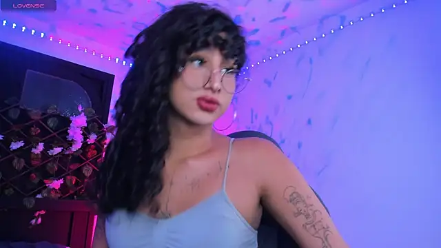 Snapshot of Heka_Prudence chatting on 01.21.25 Heka Prudence online show from 01.21.25