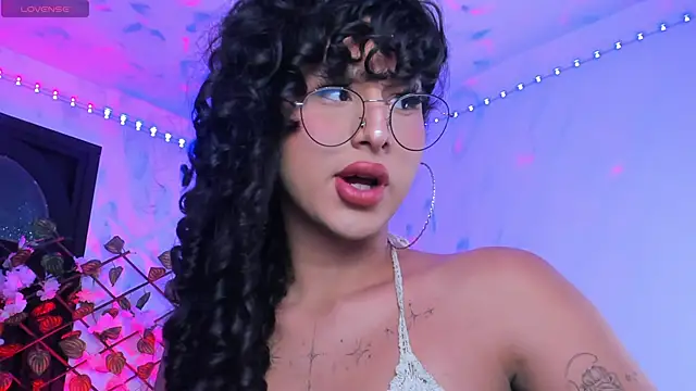 Snapshot of Heka_Prudence chatting on 01.28.25 Heka Prudence online show from 01.28.25