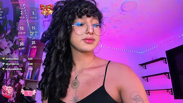 Snapshot of Heka_Prudence chatting on 02.13.25 Heka Prudence online show from 02.13.25