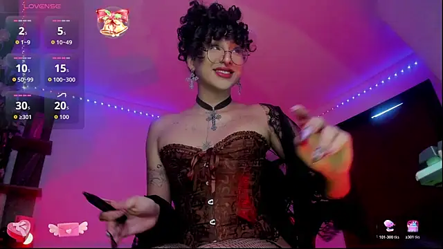 Snapshot of Heka_Prudence chatting on 10.25.25 Heka Prudence online show from 10.25.25