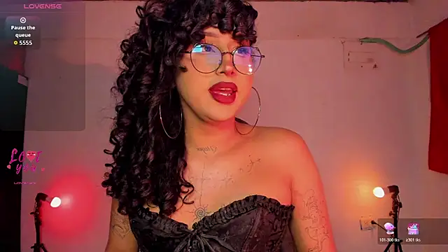 Heka Prudence online show from 06.19.26
