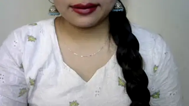 Snapshot of Come-on-over chatting on 01.26.25 Come-on-over online show from 01.26.25