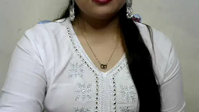 Snapshot of Come-on-over chatting on 02.25.25 Come-on-over online show from 02.25.25