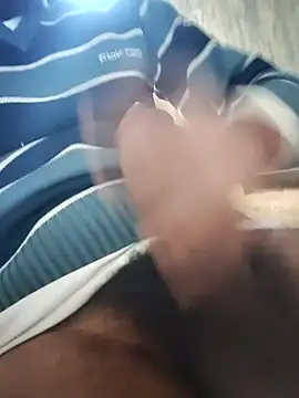 Snapshot of davidss57400 chatting on 12.23.24 davidss57400 online show from 12.23.24