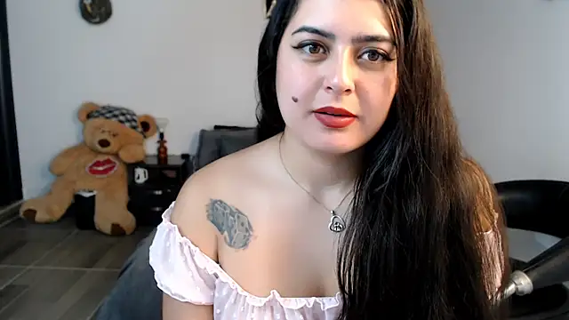 Snapshot of Ana_Maria_1606 chatting on 02.11.25 Ana Maria 1606 online show from 02.11.25