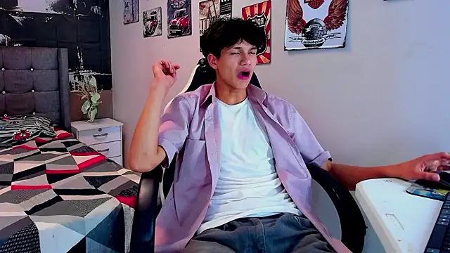 Snapshot of jason_graeats chatting on 12.17.25 jason graeats online show from 12.17.25