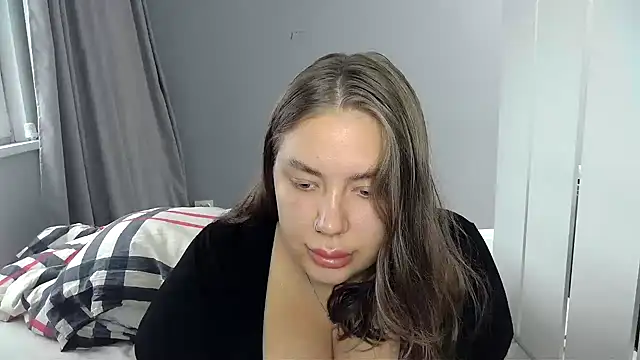 Snapshot of 96CHloe96 chatting on 12.02.24 96CHloe96 online show from 12.02.24