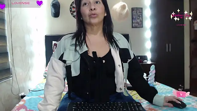 Snapshot of Rachell_111 chatting on 03.02.25 Rachell 111 online show from 03.02.25