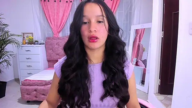 briandah  online show from 09.09.25