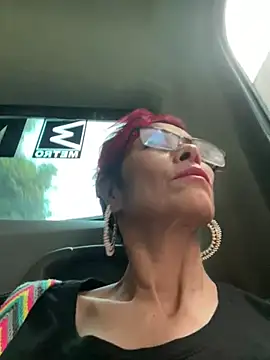 MireyaTorresGu online show from 01.18.25