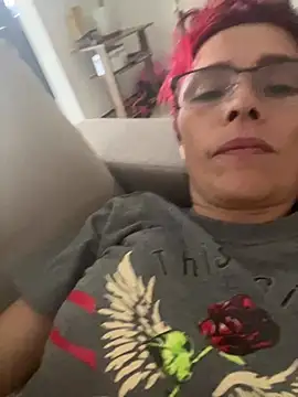 MireyaTorresGu online show from 01.25.25