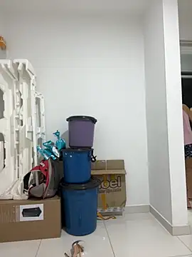 MireyaTorresGu online show from 10.21.25