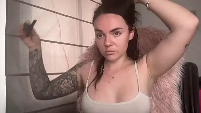 yorkshiregal online show from 01.05.25