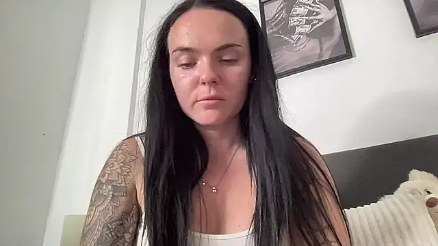 yorkshiregal online show from 10.30.25