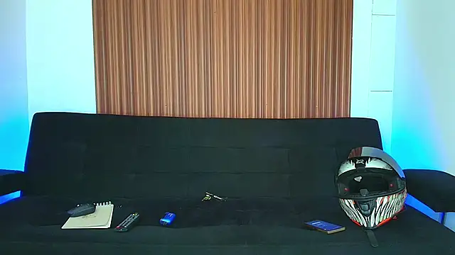 Snapshot of Zacktk7 chatting on 03.04.25 Zacktk7 online show from 03.04.25