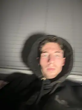 Snapshot of MikesWood21 chatting on 02.11.25 MikesWood21 online show from 02.11.25