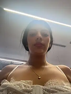 Baby Niels online show from 10.29.25