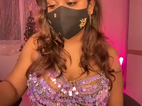 Snapshot of soniyatelugu chatting on 12.18.25 soniyatelugu online show from 12.18.25