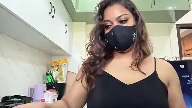 Snapshot of soniyatelugu chatting on 02.19.26 soniyatelugu online show from 02.19.26