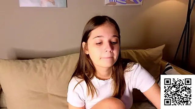 Snapshot of Leela_sun chatting on 11.07.25 Leela sun online show from 11.07.25