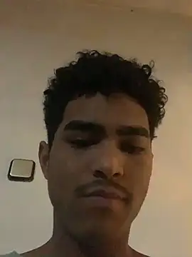 Snapshot of Ryan-hot chatting on 12.09.24 Ryan-hot online show from 12.09.24