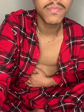 Snapshot of Ryan-hot chatting on 01.11.25 Ryan-hot online show from 01.11.25