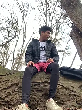 Snapshot of Ryan-hot chatting on 01.25.25 Ryan-hot online show from 01.25.25