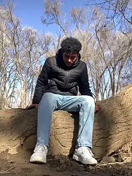 Snapshot of Ryan-hot chatting on 02.03.25 Ryan-hot online show from 02.03.25