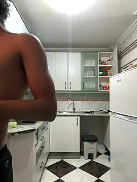 Snapshot of Ryan-hot chatting on 02.09.25 Ryan-hot online show from 02.09.25