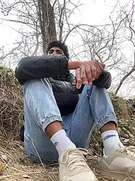 Snapshot of Ryan-hot chatting on 02.11.25 Ryan-hot online show from 02.11.25