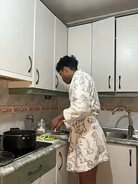 Snapshot of Ryan-hot chatting on 03.02.25 Ryan-hot online show from 03.02.25