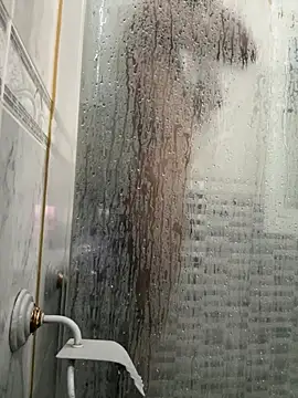 Snapshot of Ryan-hot chatting on 03.03.25 Ryan-hot online show from 03.03.25