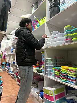 Snapshot of Ryan-hot chatting on 03.04.25 Ryan-hot online show from 03.04.25