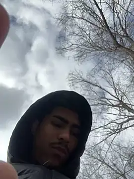 Snapshot of Ryan-hot chatting on 03.14.25 Ryan-hot online show from 03.14.25