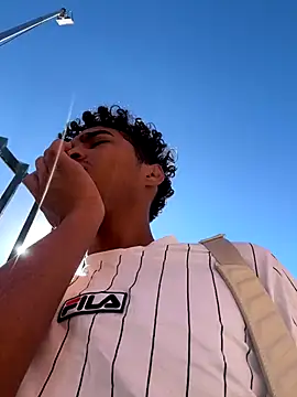 Snapshot of Ryan-hot chatting on 10.02.25 Ryan-hot online show from 10.02.25