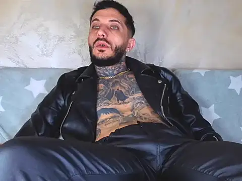 MentoXXL online show from 04.22.26