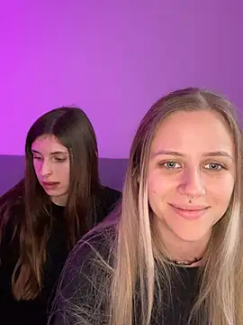 lunawolf21 online show from 12.10.24