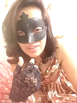 Inaya Mishra online show from 01.13.25