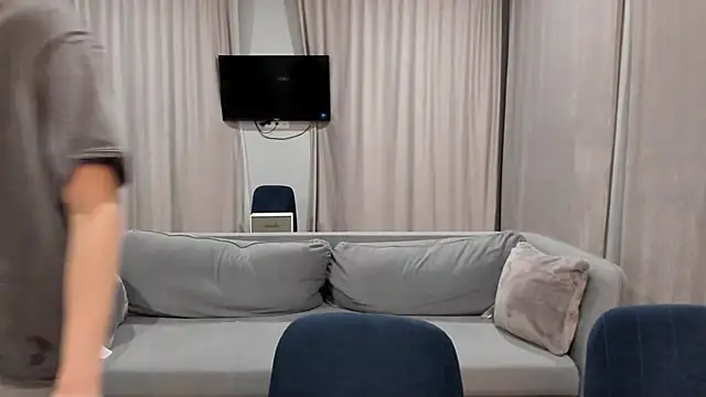 Im Shine Guy online show from 12.09.24