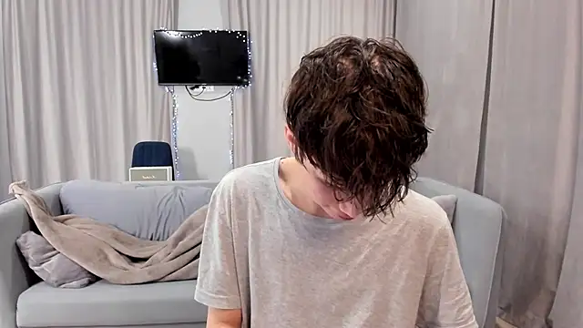 Im Shine Guy online show from 01.02.25