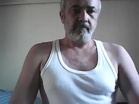 Snapshot of GayPourToi chatting on 03.10.25 GayPourToi online show from 03.10.25