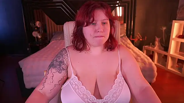 LiliyaMoon online show from 12.16.25