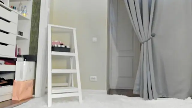 Baby Jewel online show from 11.07.25