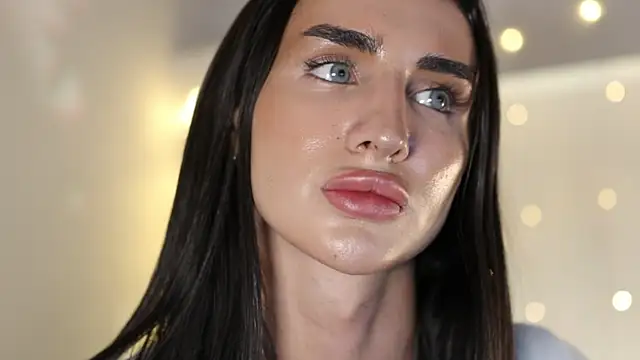 Kim Oberlin  online show from 01.30.25