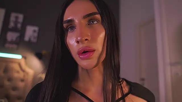 Kim Oberlin  online show from 02.05.25