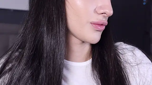 Kim Oberlin  online show from 09.20.25